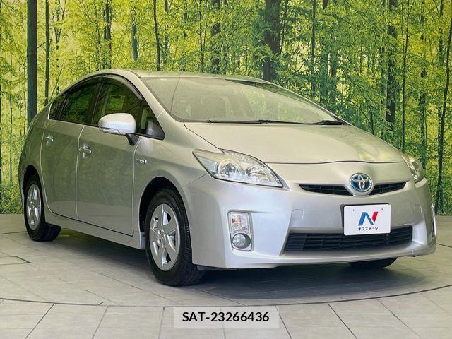 Toyota PRIUS 2010-04 7562668-15