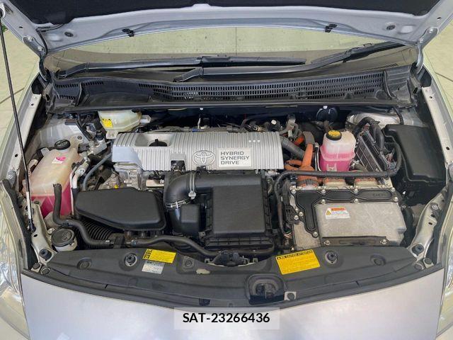 Toyota PRIUS 2010-04 7562668-17