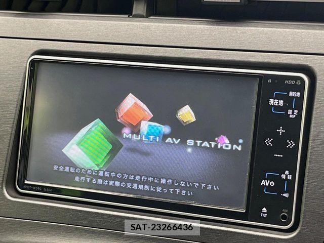 Toyota PRIUS 2010-04 7562668-2