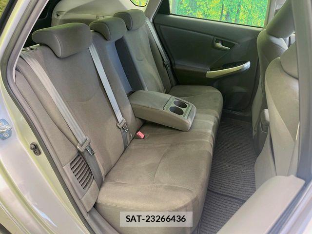 Toyota PRIUS 2010-04 7562668-8