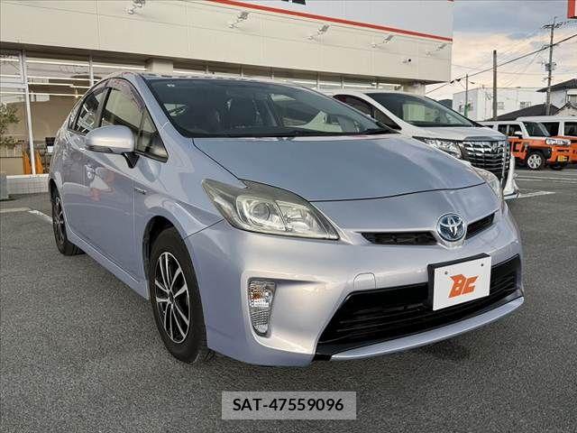 Toyota PRIUS 2015-09 7562669-9