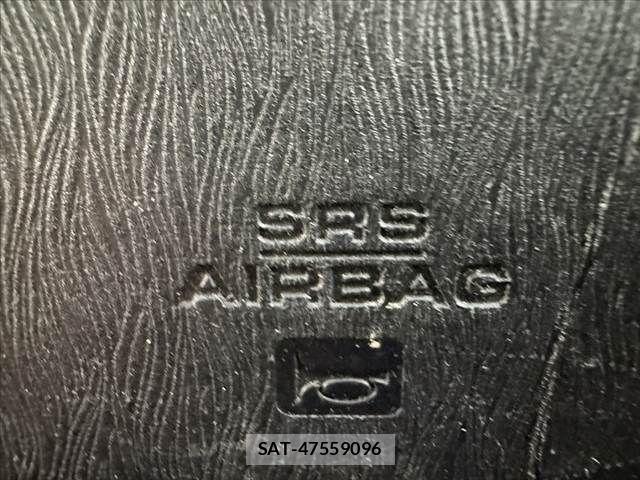Toyota PRIUS 2015-09 7562669-26