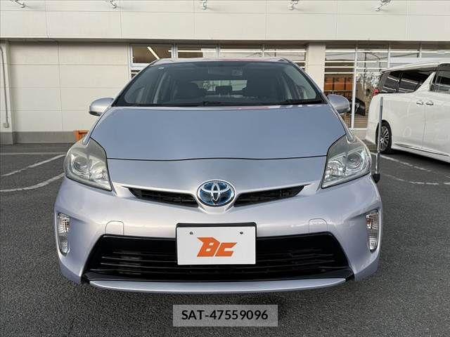 Toyota PRIUS 2015-09 7562669-8