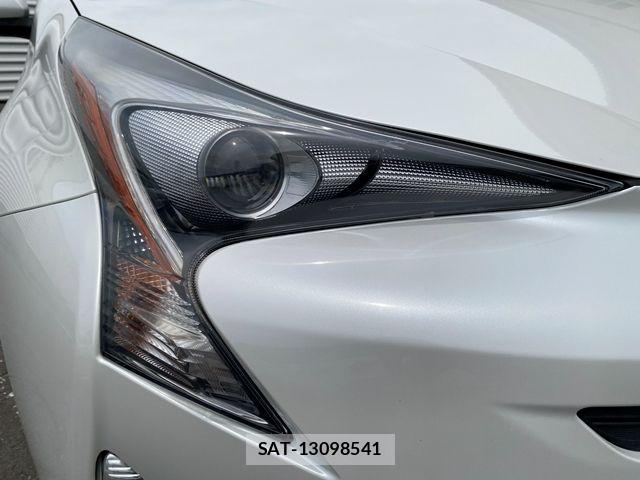 Toyota PRIUS 2016-09 7562663-24