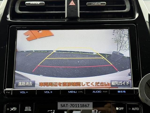 Toyota PRIUS 2017-05 7619279-6