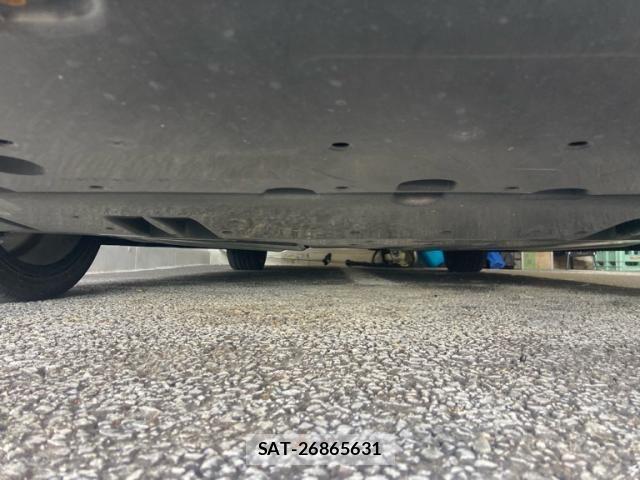 Toyota PRIUS 2016-07 7619267-9