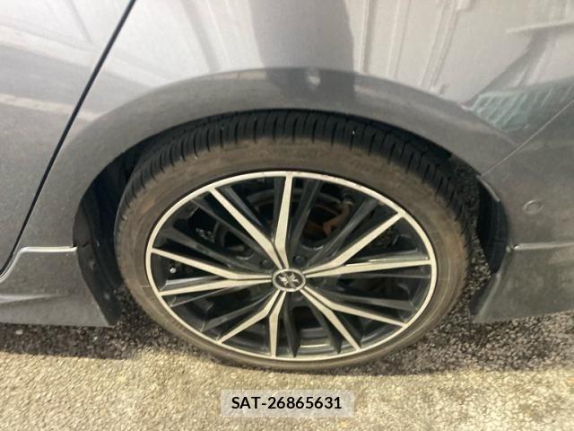 Toyota PRIUS 2016-07 7619267-12