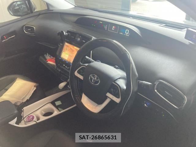 Toyota PRIUS 2016-07 7619267-15