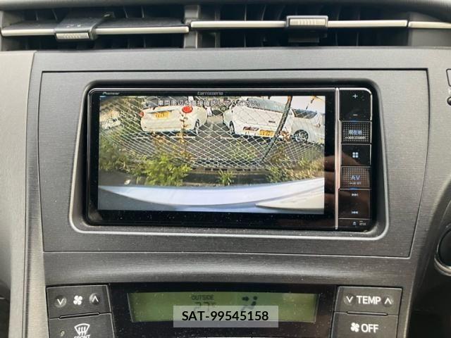 Toyota PRIUS 2011-10 7619330-22