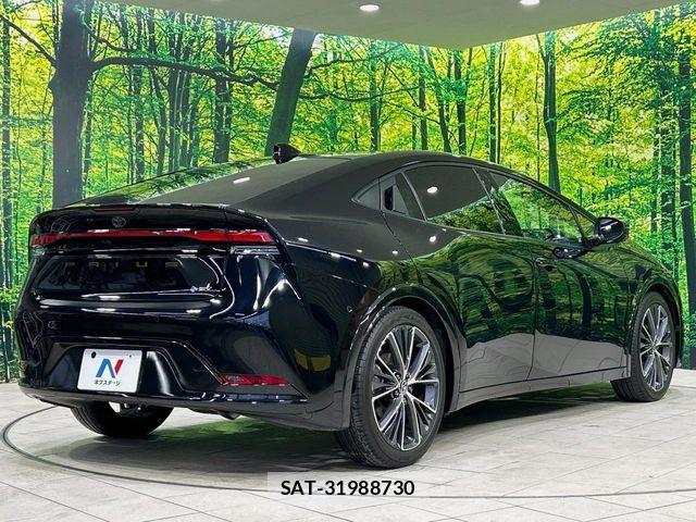 Toyota PRIUS 2023-08 7619213-16