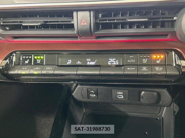 Toyota PRIUS 2023-08 7619213-6