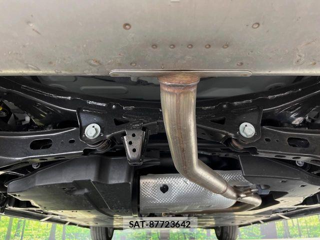 Toyota PRIUS 2025-05 7619206-18