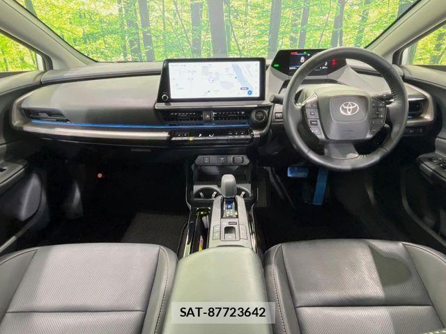 Toyota PRIUS 2025-05 7619206-1