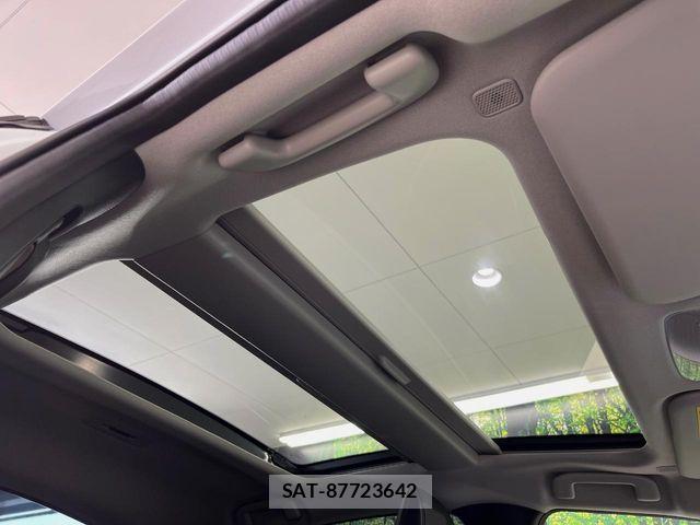 Toyota PRIUS 2025-05 7619206-3