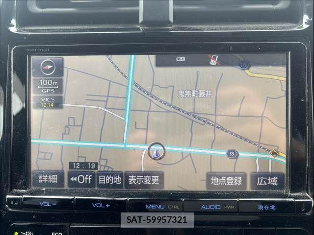 Toyota PRIUS 2017-05 7619272-15