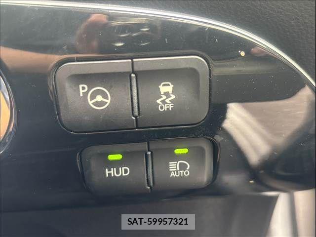 Toyota PRIUS 2017-05 7619272-22