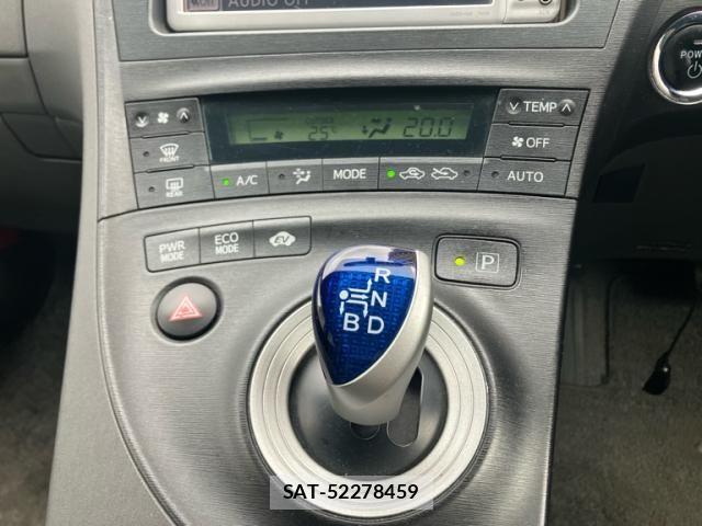Toyota PRIUS 2009-07 7619342-17