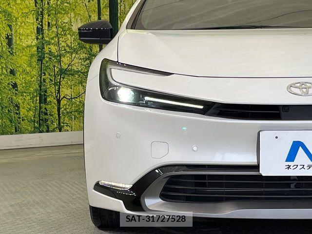 Toyota PRIUS 2023-05 7619212-11