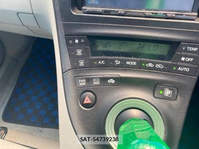 Toyota PRIUS 2010-03 7619348-11
