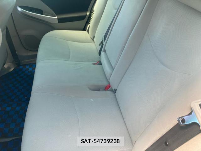 Toyota PRIUS 2010-03 7619348-6