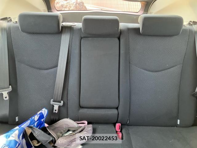 Toyota PRIUS 2015-09 7619305-14