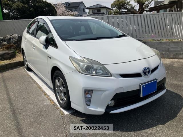 Toyota PRIUS 2015-09 7619305-3