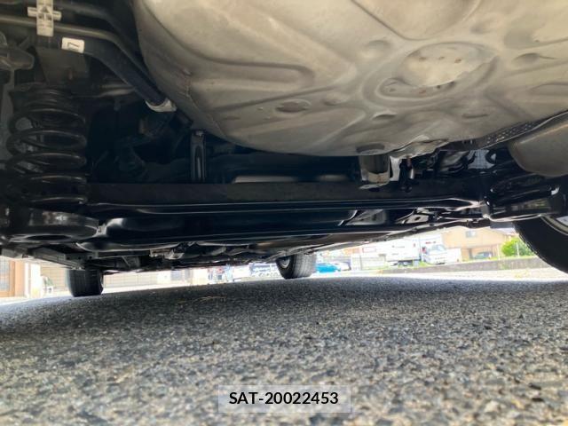 Toyota PRIUS 2015-09 7619305-8