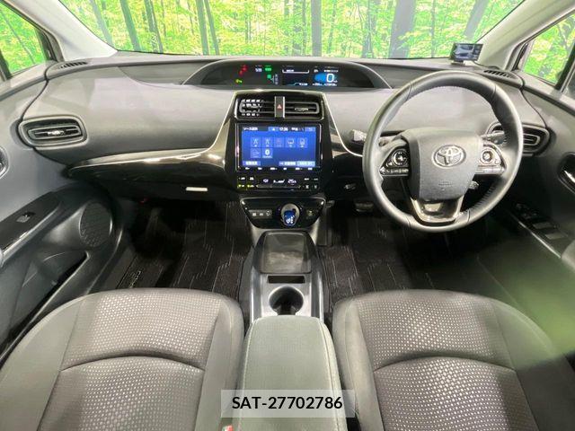 Toyota PRIUS 2019-02 7619277-1