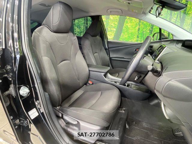 Toyota PRIUS 2019-02 7619277-7