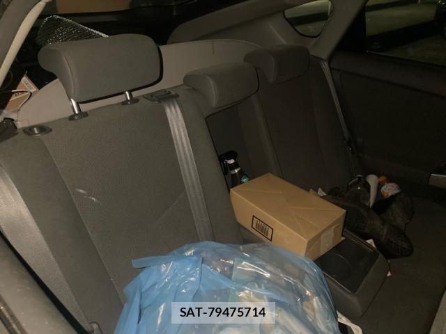 Toyota PRIUS 2010-05 7619327-13