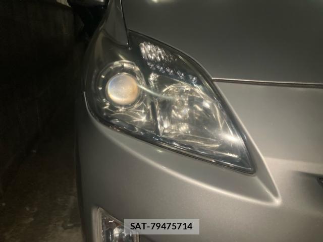 Toyota PRIUS 2010-05 7619327-18