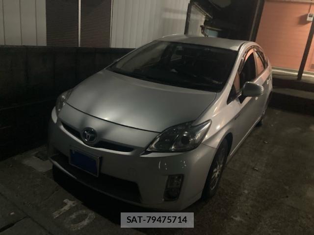 Toyota PRIUS 2010-05 7619327-1
