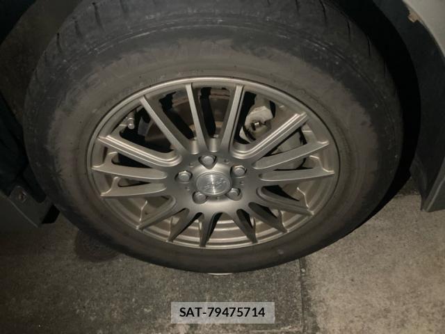 Toyota PRIUS 2010-05 7619327-3