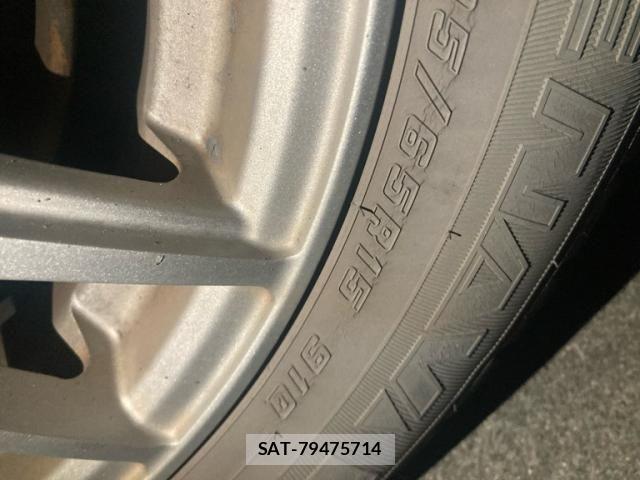 Toyota PRIUS 2010-05 7619327-7