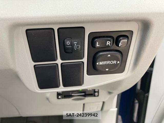 Toyota PRIUS 2009-09 7619326-18