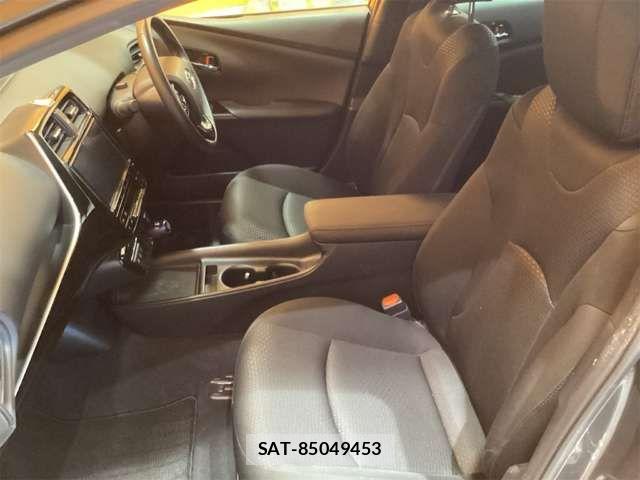 Toyota PRIUS 2019-04 7619254-15