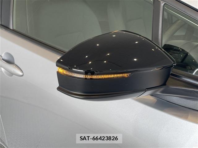Toyota PRIUS 2023-10 7619241-13
