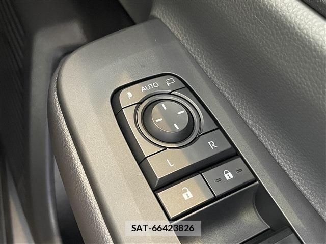 Toyota PRIUS 2023-10 7619241-21