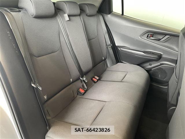 Toyota PRIUS 2023-10 7619241-28