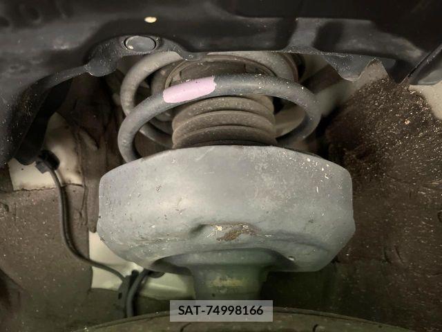 Toyota PRIUS 2021-08 7619246-19