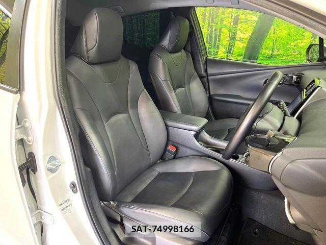 Toyota PRIUS 2021-08 7619246-7