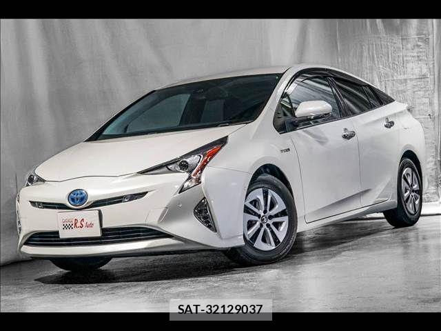 Toyota PRIUS 2016-08 7619255-2