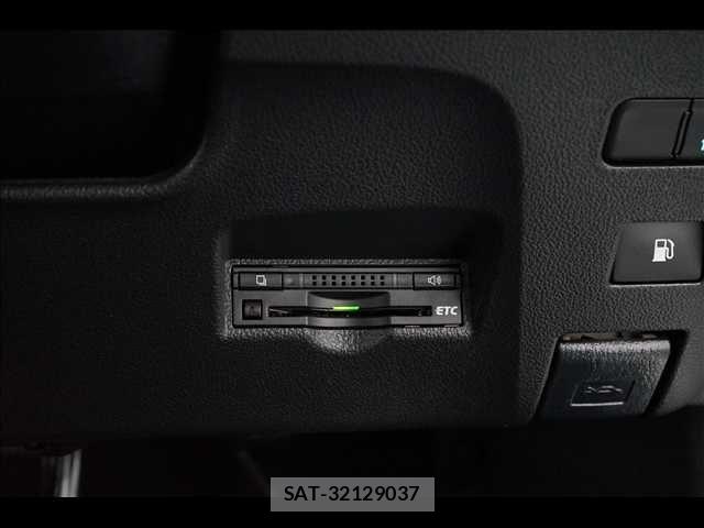 Toyota PRIUS 2016-08 7619255-6