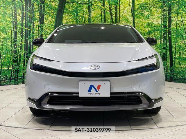 Toyota PRIUS 2025-02 7619204-13