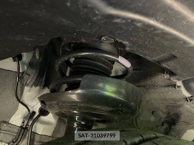 Toyota PRIUS 2025-02 7619204-19