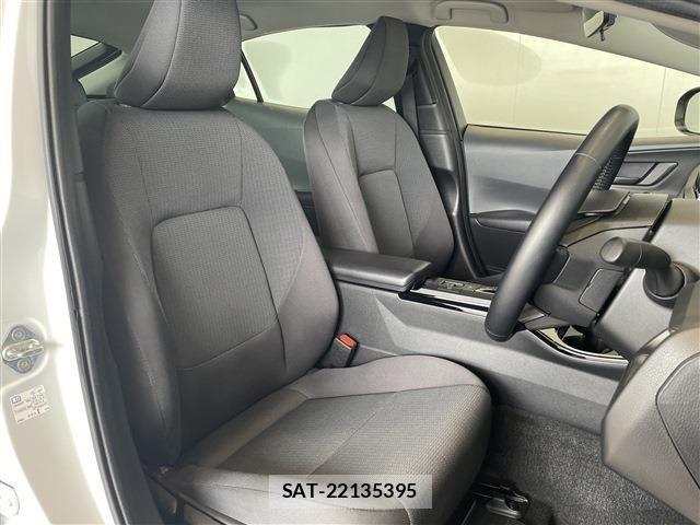 Toyota PRIUS 2023-11 7619242-26