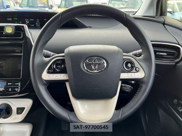 Toyota PRIUS 2016-12 7619257-13