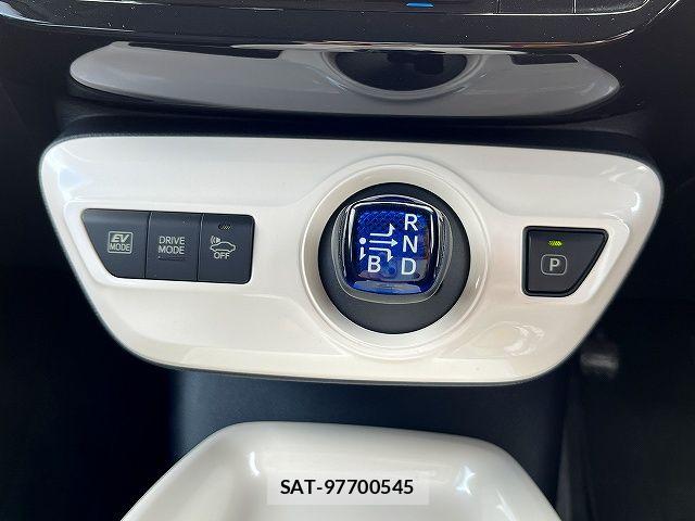 Toyota PRIUS 2016-12 7619257-19