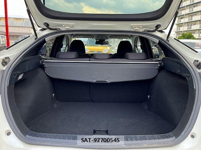 Toyota PRIUS 2016-12 7619257-20