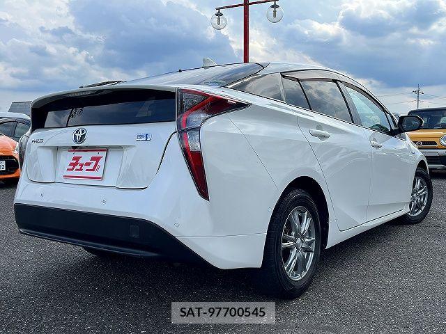 Toyota PRIUS 2016-12 7619257-2